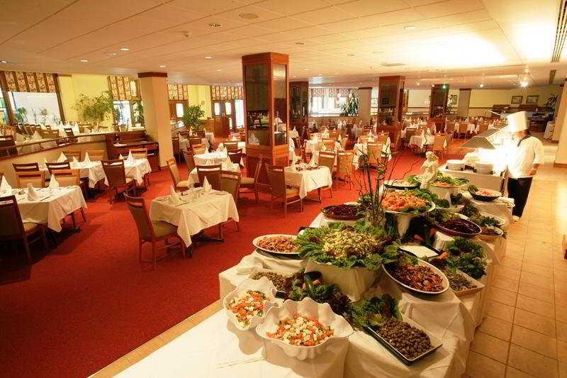Avanti Hotel Paphos ภายนอก รูปภาพ
