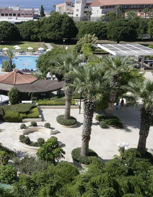 Avanti Hotel Paphos ภายนอก รูปภาพ