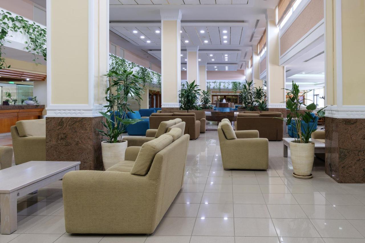 Avanti Hotel Paphos ภายนอก รูปภาพ